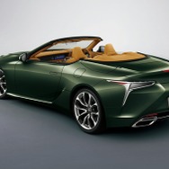 レクサス LC500コンバーチブル（テレーンカーキマイカメタリック）