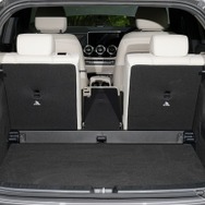 メルセデスベンツ GLA 新型