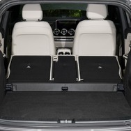 メルセデスベンツ GLA 新型