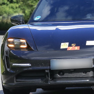 ポルシェ タイカン・クロスツーリスモ 市販型プロトタイプ（スクープ写真）