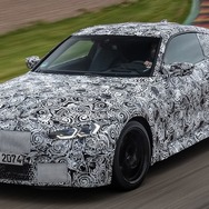 BMW M4クーペ 次期型のプロトタイプ