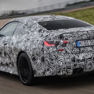 BMW M4クーペ 次期型のプロトタイプ