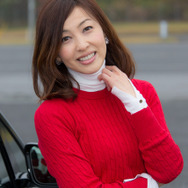 吉田由美氏