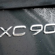 ボルボ XC90 B5 テイラードウール エディション