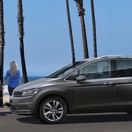 VW ゴルフ トゥーラン TSI コンフォートライン リミテッド
