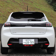 プジョー 208GT Line