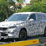BMW X1 次期型プロトタイプ（スクープ写真）