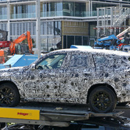 BMW X1 次期型プロトタイプ（スクープ写真）