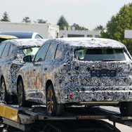 BMW X1 次期型プロトタイプ（スクープ写真）