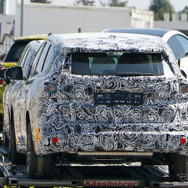 BMW X1 次期型プロトタイプ（スクープ写真）