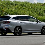 スバル・レヴォーグ新型