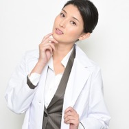 橋本マナミ／「ダマシバナシ」(C)NTV