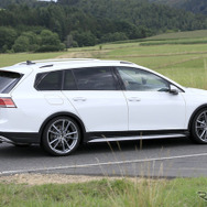 VW ゴルフR ヴァリアント 次期型プロトタイプ（スクープ写真）