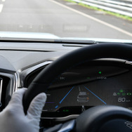 スバル・レヴォーグ新型