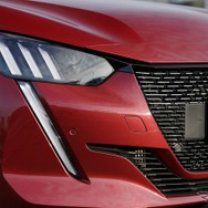 プジョー 208 GT Line
