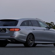 メルセデスベンツ E220d  スポーツ