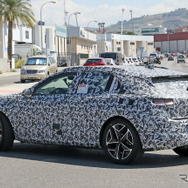 DS 4 後継モデルのプロトタイプ（スクープ写真）