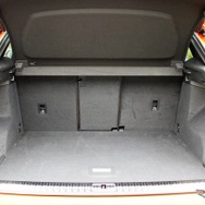 アウディQ3新型