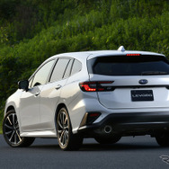 スバル レヴォーグ STI Sport（プロトタイプ）