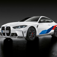 BMW M4 新型のMパフォーマンスパーツ