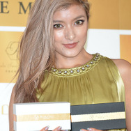 ローラ／「Rola Sweets factory PREMIUM」発売イベント