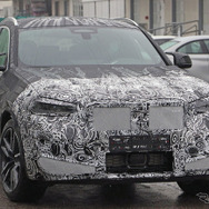 BMW X4M 改良新型プロトタイプ（スクープ写真）