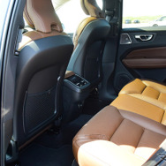 ボルボ XC60 B5