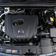 マツダ MX-30「e-SKYACTIV G」