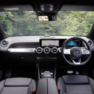 メルセデスベンツGLB 250 4MATIC Sports