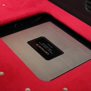 カロッツェリアのパワーアンプ・GM-D6400をインストール。サブウーファーをパワフル＆高品質にドライブしている。