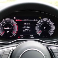 アウディ A4アバント 改良新型（35 TFSI Advanced）