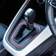 ルノー ルーテシア 新型