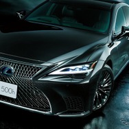 レクサス LS500h エグゼクティブ（グラファイトブラックガラスフレーク）