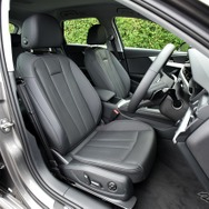 アウディ A4アバント 35 TFSI アドバンスト