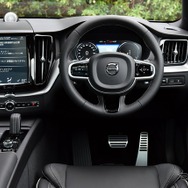 ボルボ XC60 T8ポールスターエンジニアード