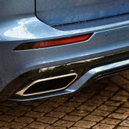 ボルボ V60 B5 R-DESIGN