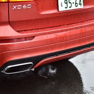 ボルボ XC60 B6 R-DESIGN