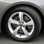 アウディA4 Avant 35 TFSI advanced