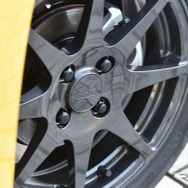 鋳造アルミホイール「FR8（6万6000円）」