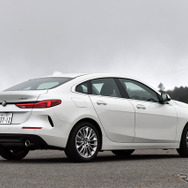BMW 218d グランクーペ Play Edition Joy+
