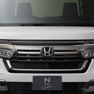 N-BOX Custom コーディネートスタイル専用装備ダーククロームメッキ加飾 カスタムデザインフロントグリル