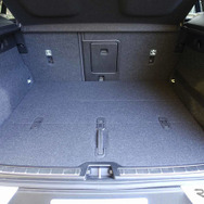 ボルボ XC40 B5 Rデザイン