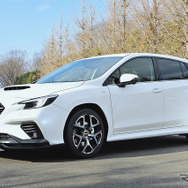 推奨サイズ：18×8.0J Inset42 5H-114.3／カラー：ブラックポリッシュ・ハイブリッドクリア／タイヤサイズ：225/45R18 ※チューナーサイズ