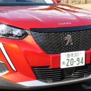 プジョー SUV 2008 アリュール