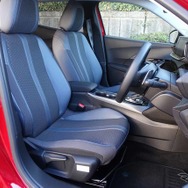 プジョー SUV 2008 アリュール