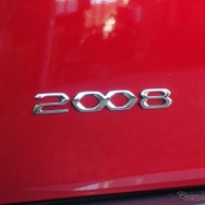プジョー SUV 2008 アリュール