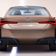 BMW コンセプト i4（参考）