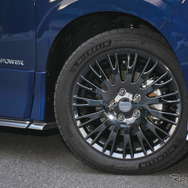 日産 セレナe-POWER AUTECH SPORTS SPEC