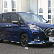 日産 セレナe-POWER AUTECH SPORTS SPEC