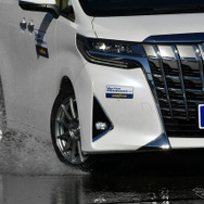 グッドイヤー Vector 4Seasons Hybrid